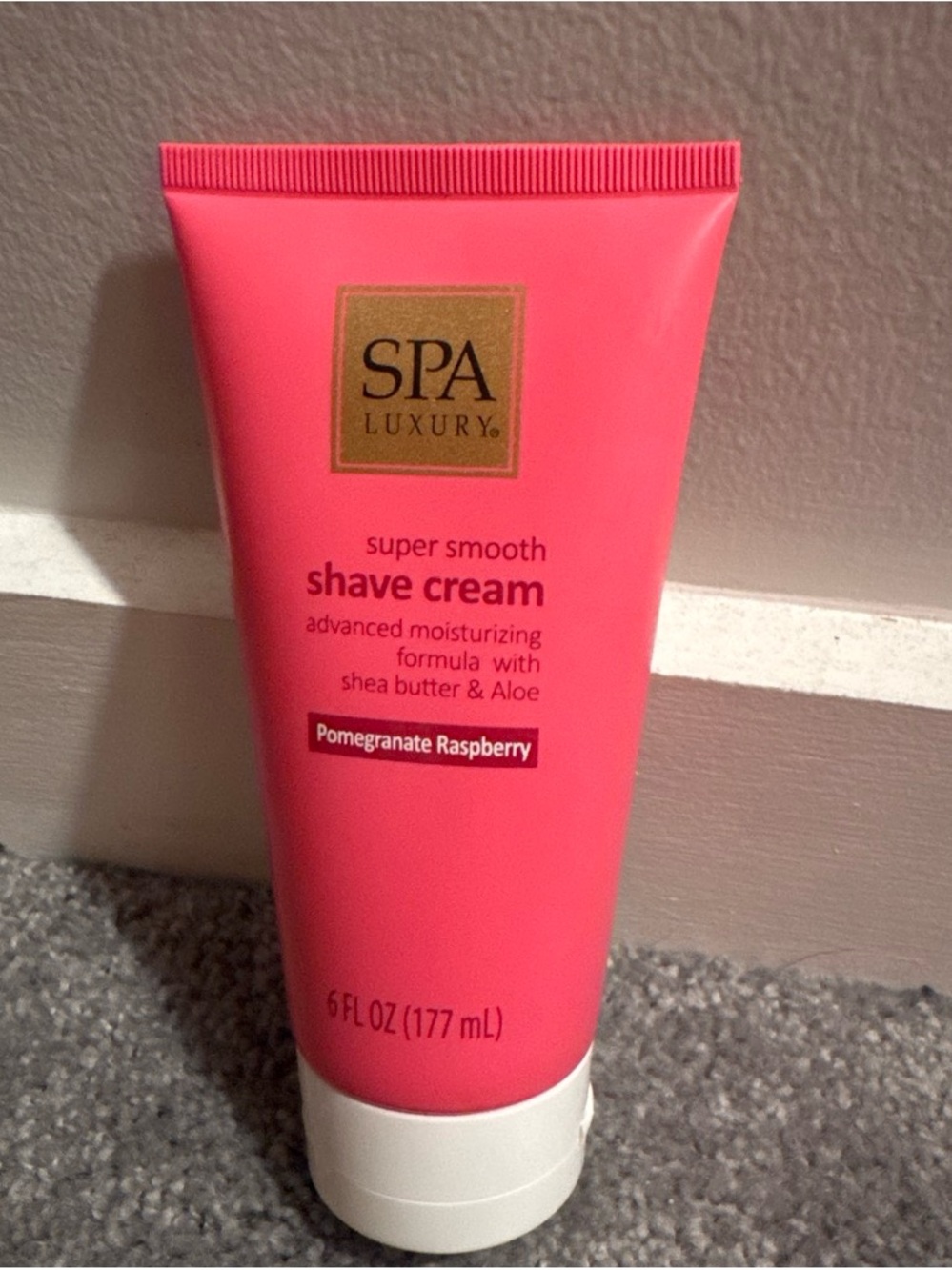 Super Smooth Shave Cream - Pomegranate Raspberry (Pink)